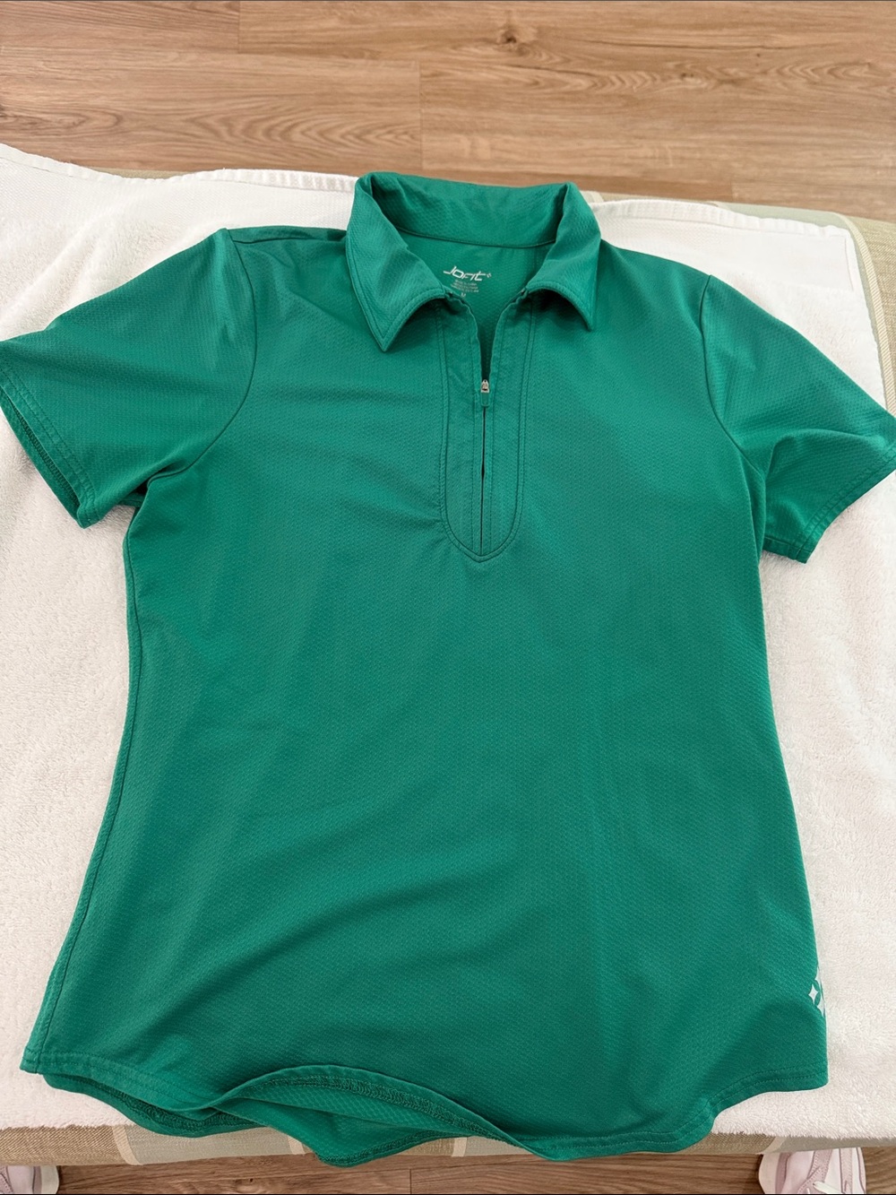 Jofit Women's Green Short-Sleeve Zip Polo